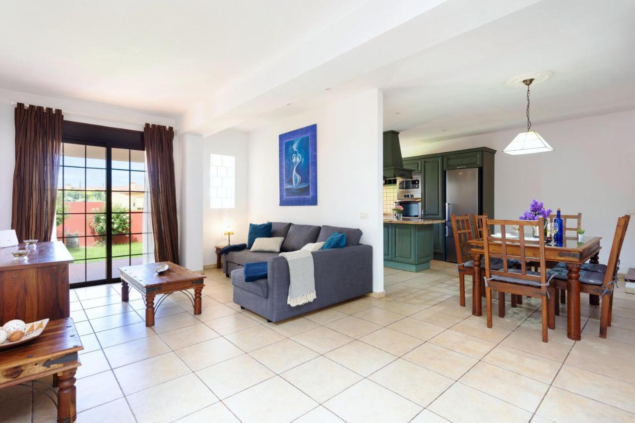 Live Santa Ursula Cala Villa ภายนอก รูปภาพ